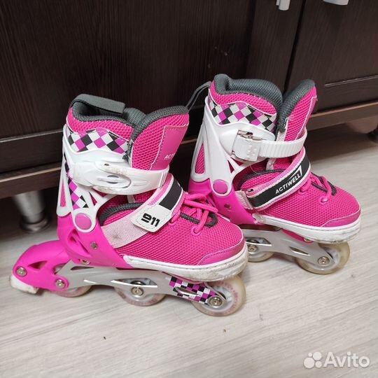 Роликовые коньки раздвижные и средства защиты