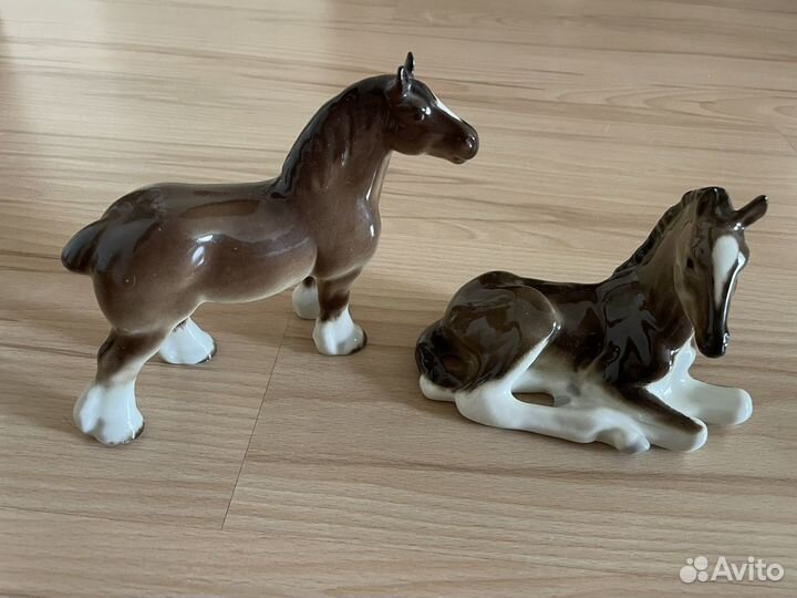 Конь фарфор лфз