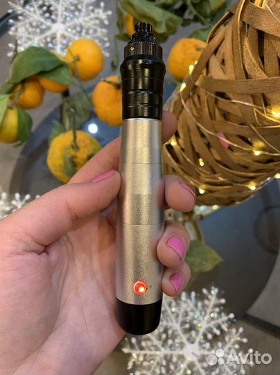 Беспроводная машинка для перманентного макияжа