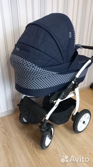 Продаётся коляска