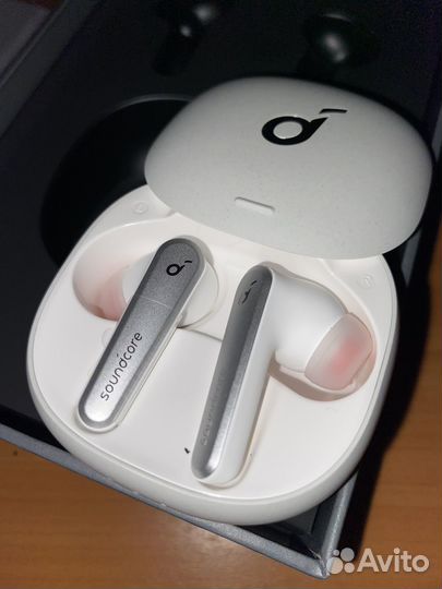 Наушники Soundcore Liberty Air 2 Pro