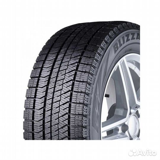 Bridgestone Blizzak Ice 255/45 R18 99S