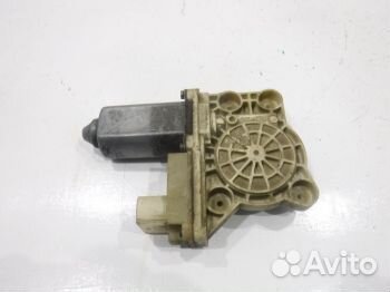 Моторчик переднего левого стеклоподъемника