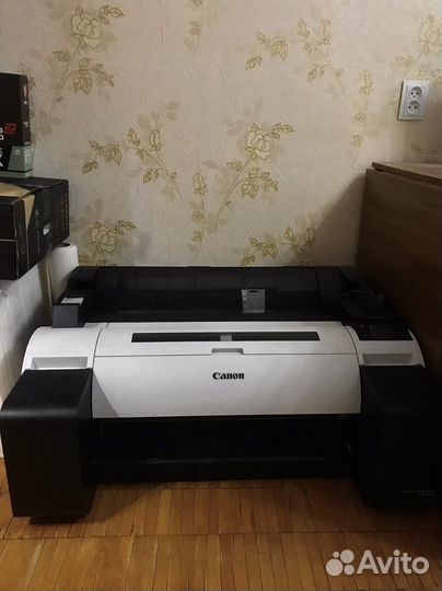 Широкоформатный принтер Canon imageprograf TM-200