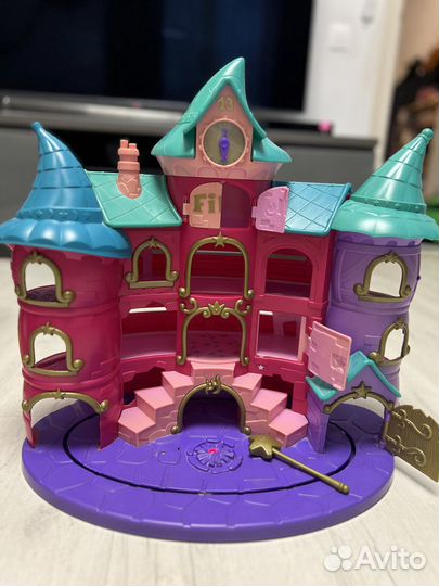 Домики для кукол/лошадок/маленьких игрушек