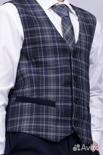 Жилетка для мальчика школьная 134