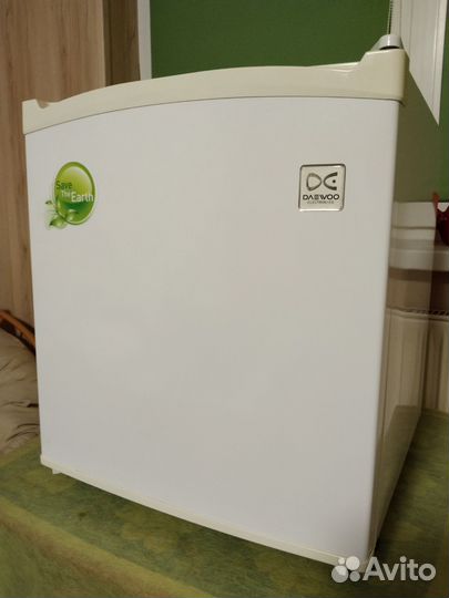 Холодильник маленький