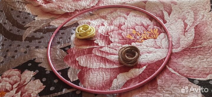 Предметы для гимнастики(обруч,скакалки)