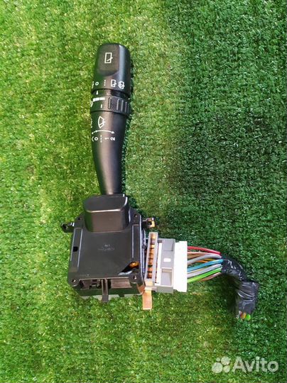 Подрулевой переключатель стеклоочистителя KIA Spo