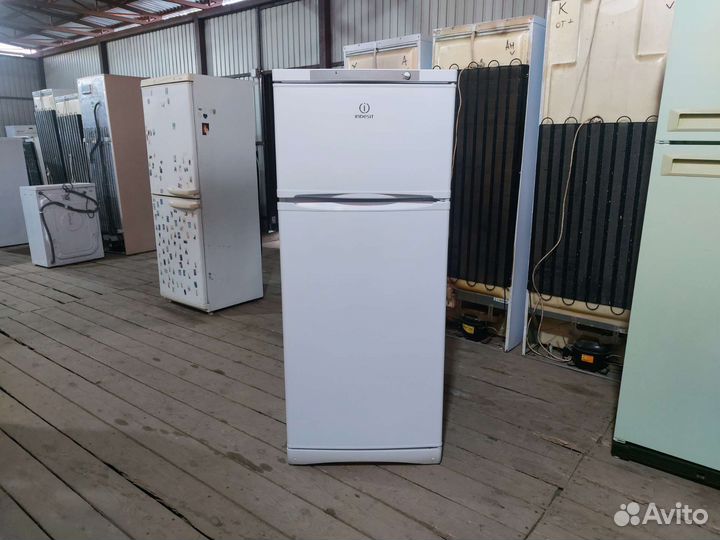 Холодильник бу Индезит st145.27 Доставка. Гарантия