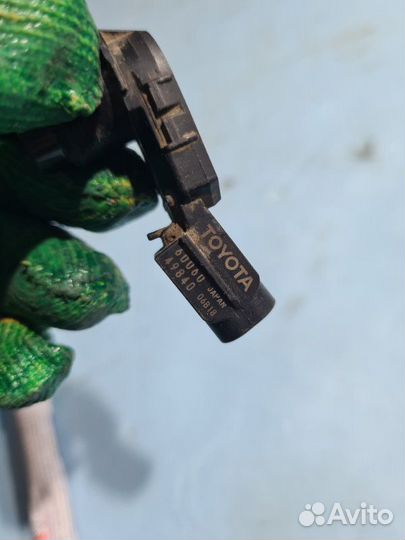 Датчик парковки Toyota Camry V70 2018