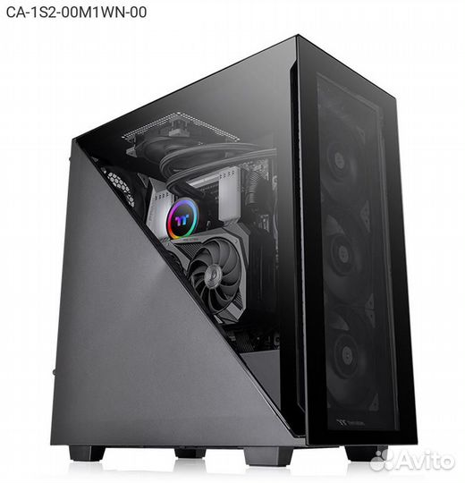 Корпус Thermaltake Divider 300 TG Miditower Без бп