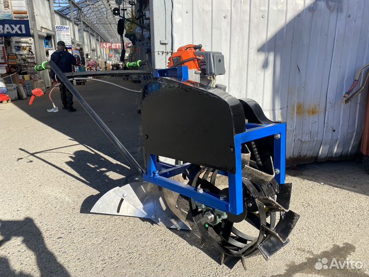 Культиватор Окучник Бензиновый двух тактный