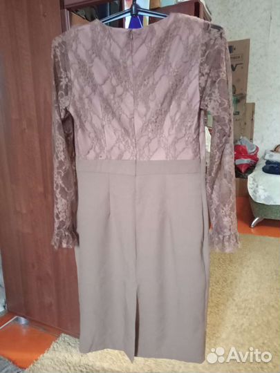 Платье праздничное