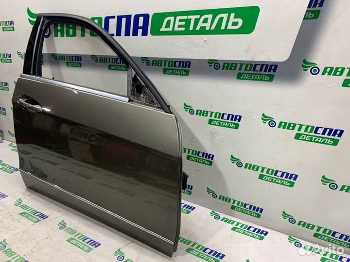 Дверь в сборе передняя правая Mercedes Benz