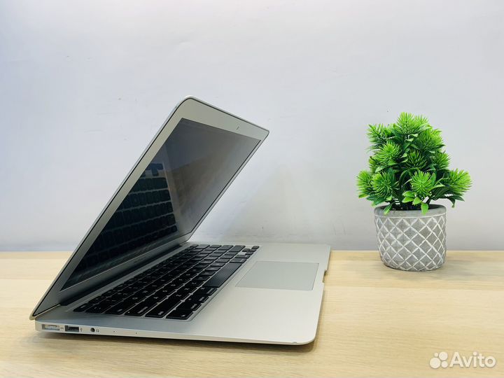 Apple MacBook Air 13 2017