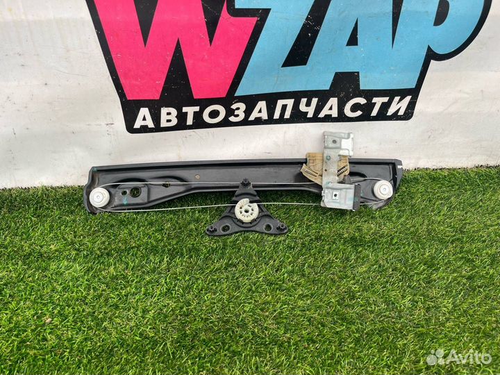 Стеклоподъемник задний правый Alfa Romeo Giulia