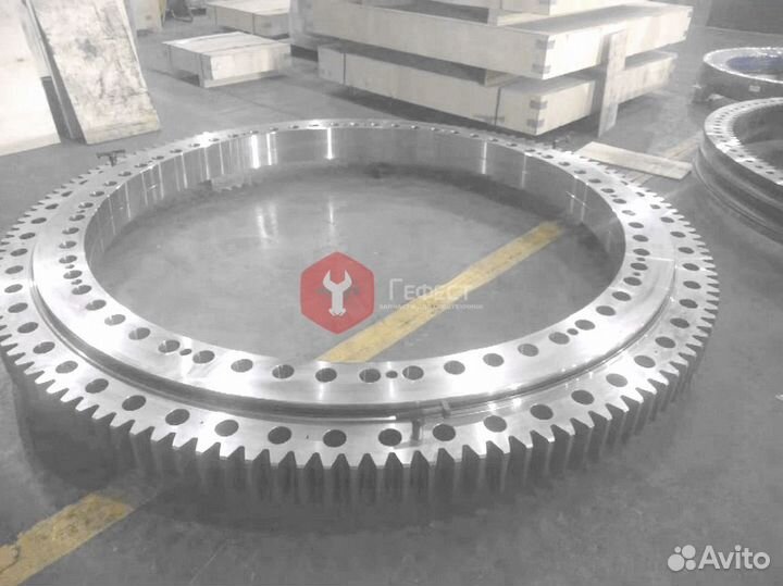 Поворотный круг Hitachi ZX210K-5G 9260971