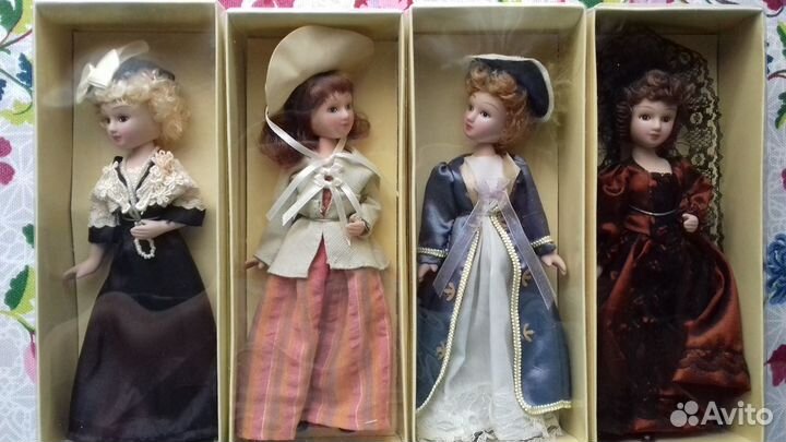 Куклы фарфоровые