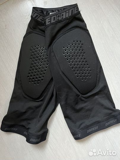 Шорты защита Dainese