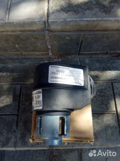 Электропривод Regin (Реджин) AQT 1000А–1R