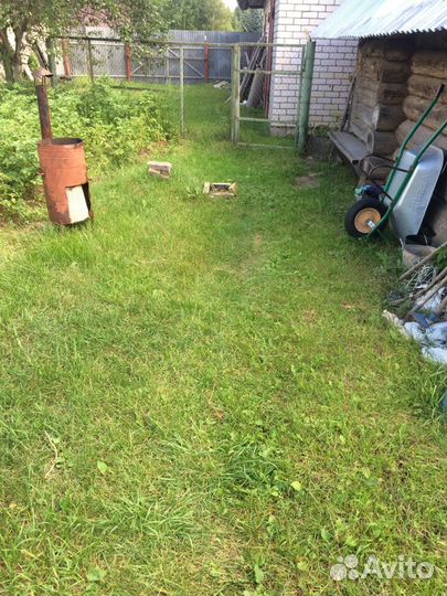 Покос травы триммером