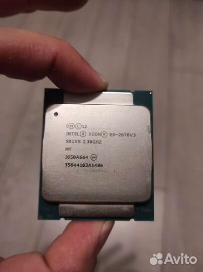 Xeon 2666 v3 /i7 8700k