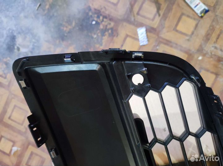 Решётка aveo t300