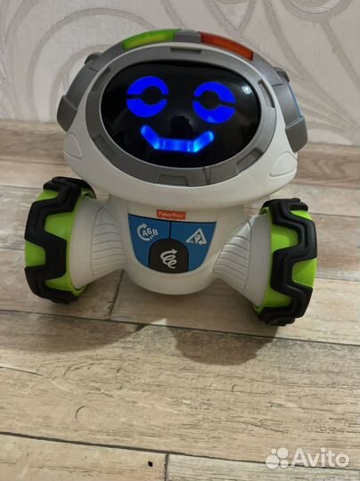 Робот Моби от Fisher Price