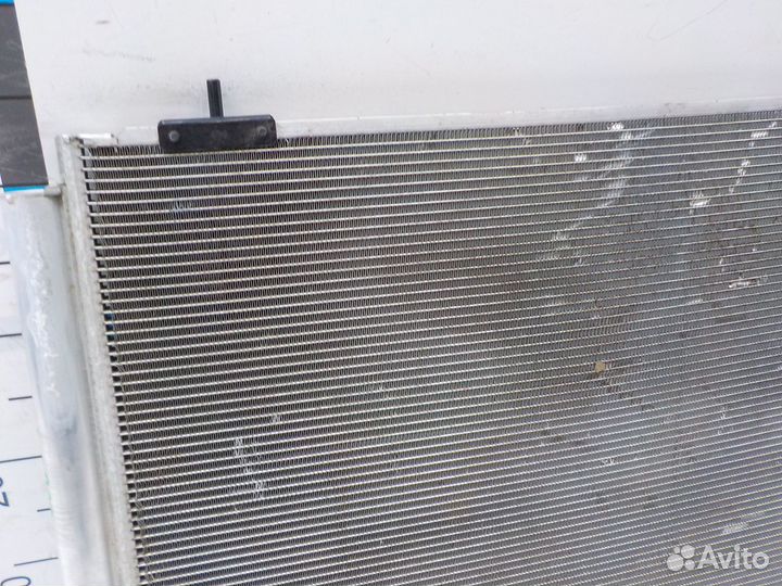 Радиатор кондиционера на Toyota RAV-4