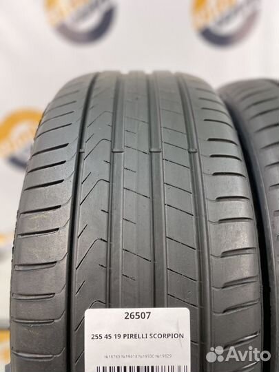 Pirelli Scorpion 255/45 R19 100V