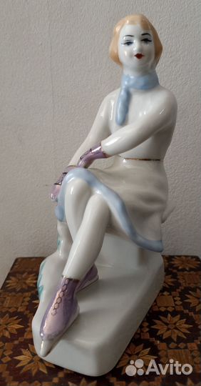 Статуэтка Фигуристка