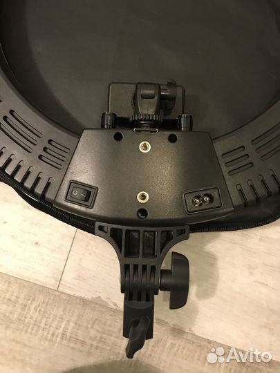 Лампа кольцевая