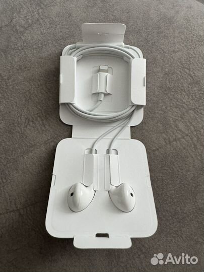 Наушники apple earods lightning