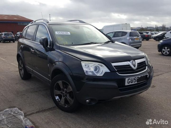 В разборе Opel Antara
