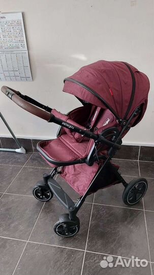 Коляска прогулочная с перекидной ручкой