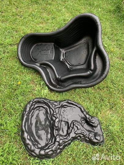 Пруд садовый с ручейком