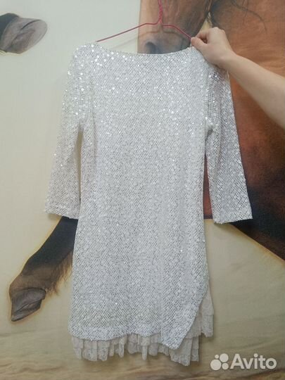 Платье праздничное