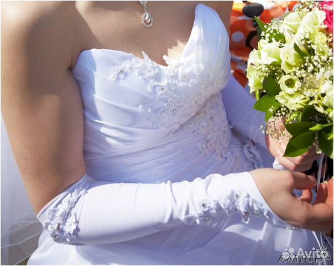 Свадебное платье
