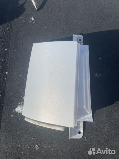 Подфарник задний левый nissan note е11