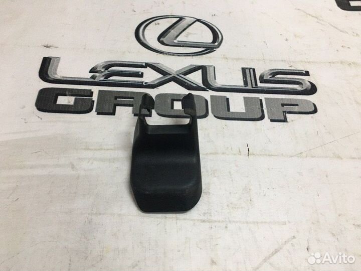 Накладка переднего сиденья лев. зад. Toyota Camry