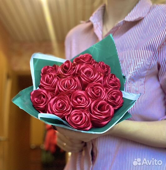 Букет из атласных лент