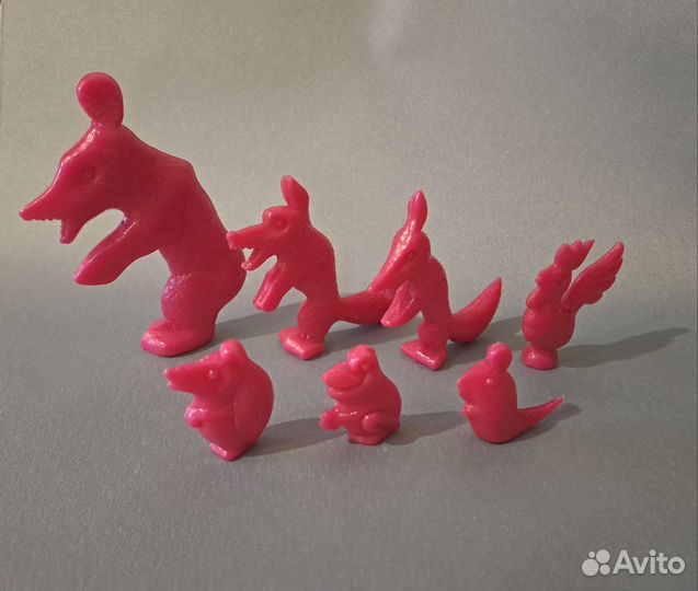 Игрушки фигурки миниатюры теремок СССР пластик