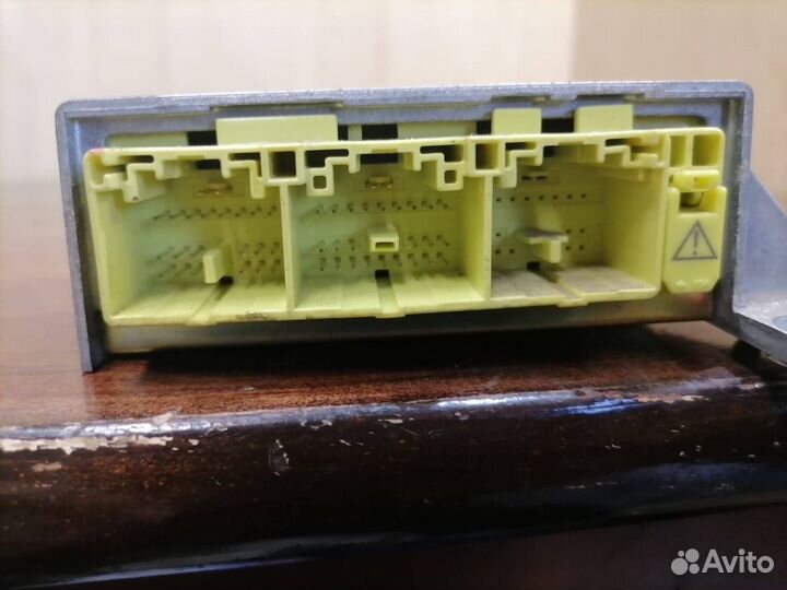 Блок безопасности 2.3 АКПП Mazda 6 GG