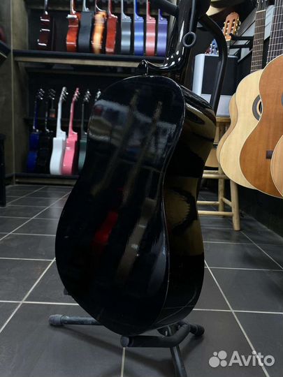 Классическая гитара 1/2 Черная Новая