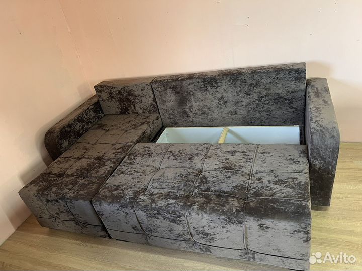 Угловой диван