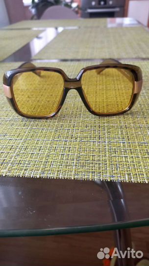 Солнцезащитные очки женские