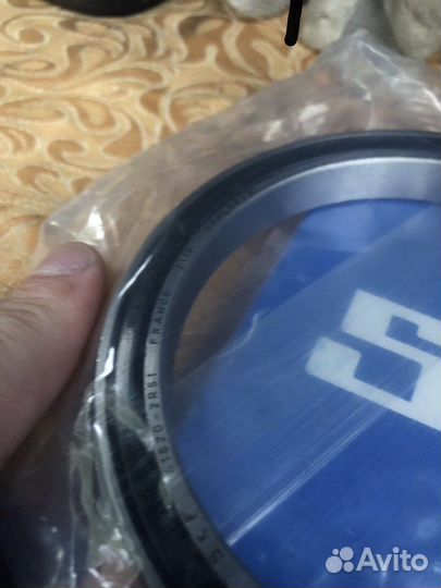 Подшипник 6820 SKF