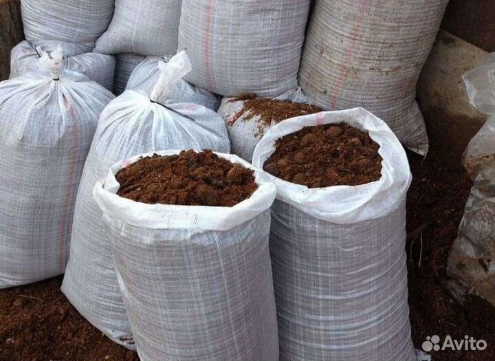 Навоз перегной в мешках (3-4 года)