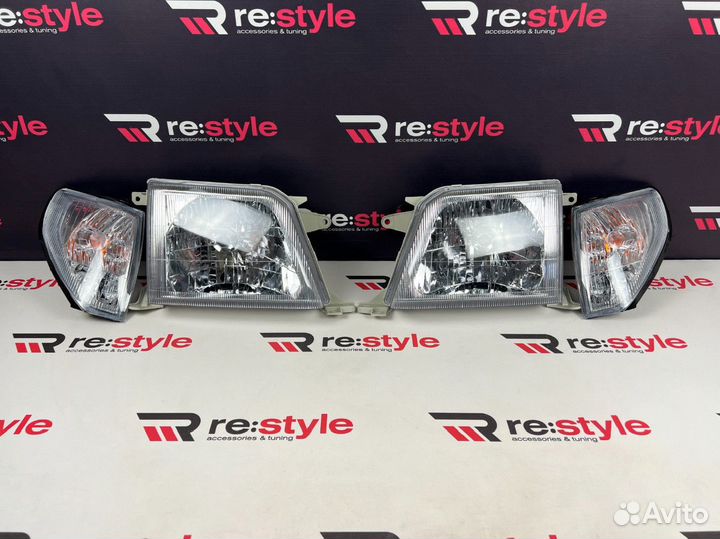Фары Toyota Land Cruiser Prado 95 Светлые D2475